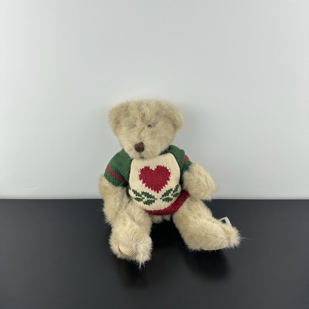 Russ Birchwood Christmas Teddy Bear 9” #1731 Heart Sweater Plush Stuffed Animal